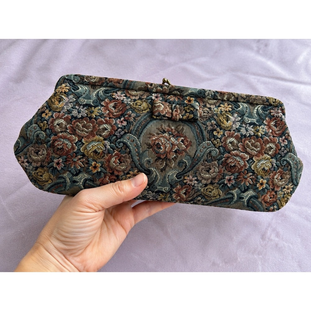 Vintage I Magnin Floral Tapestry Clutch Bag Kiss Lock Evening Handbag Multi